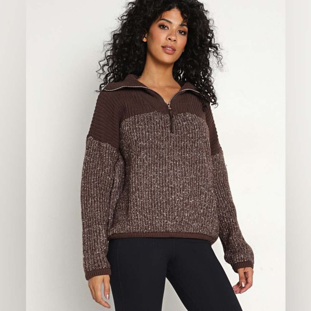 VARLEY Willard long sleeve 1/2 zip pull over sweater in coffee bean small euc